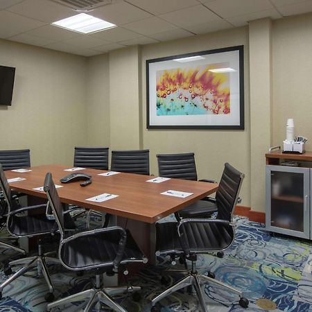 Hampton Inn & Suites Knoxville-Downtown Екстер'єр фото