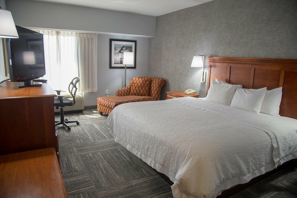 Hampton Inn & Suites Knoxville-Downtown Екстер'єр фото